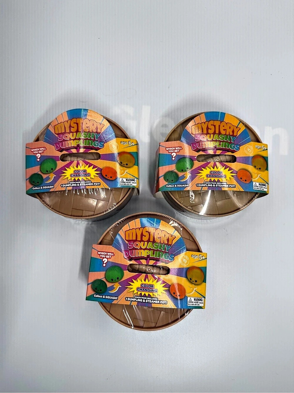Royal Deluxe Accessories Mystery Color Changing Doughnut Color-Changing Doughnut